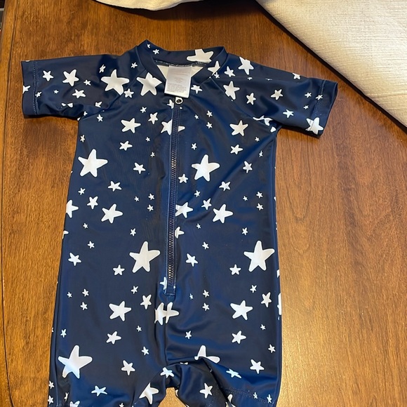 Hanna Andersson Other - 18-24 month Hanna Andersson Rash guard suit